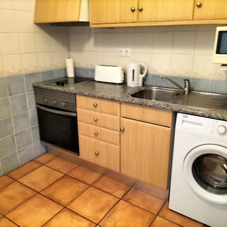 Mos Apartment *